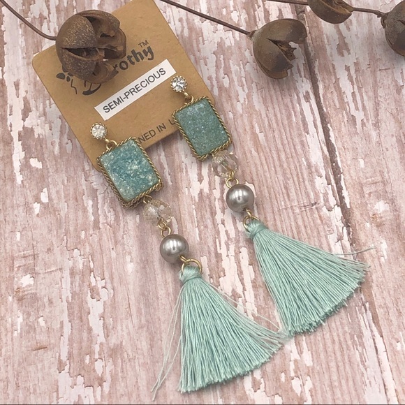 🌼 Genuine Druzy Stone And Tassel Mint Green Long Earrings - Picture 1 of 2
